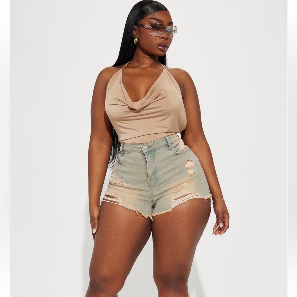 FASHION NOVA DENIM SHORTS
